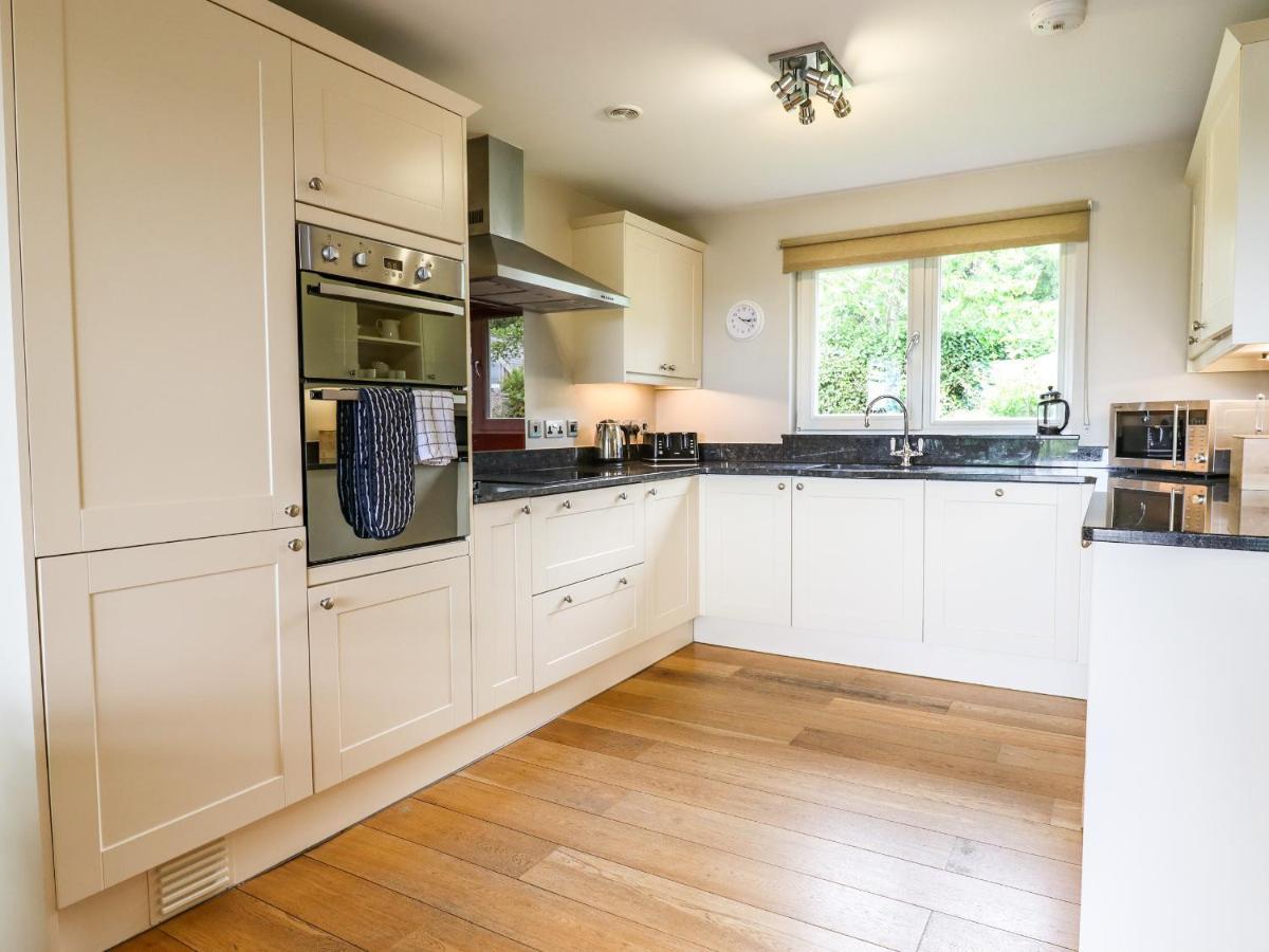 Swandown, 20 Poldon Βίλα Chard Εξωτερικό φωτογραφία
